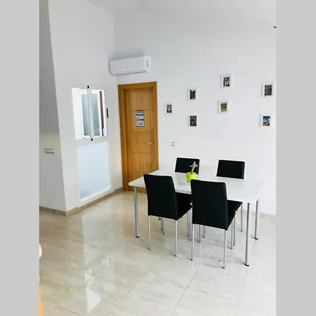 Apartamento Atico Aviles روندا