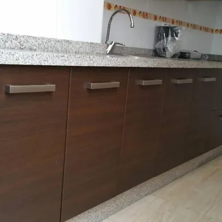 شقة Apartamento Atico Aviles